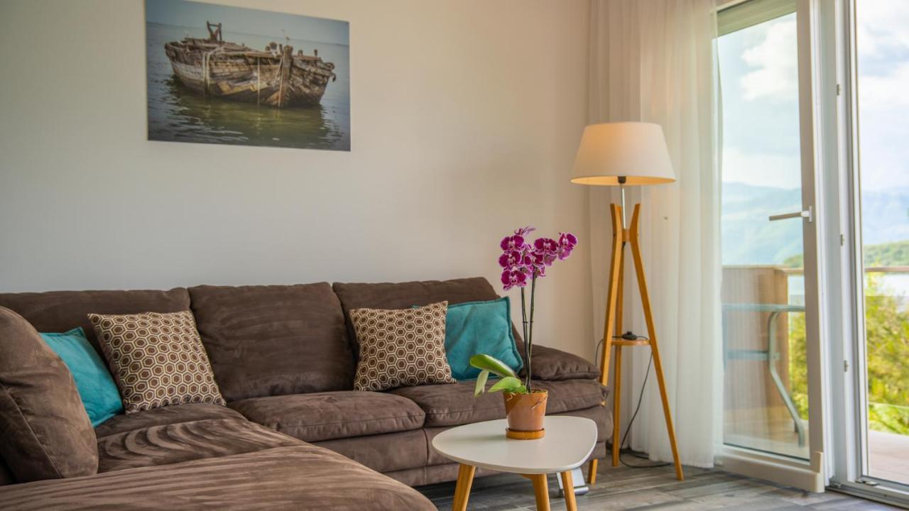 Apartments Edera Тиват Екстериор снимка