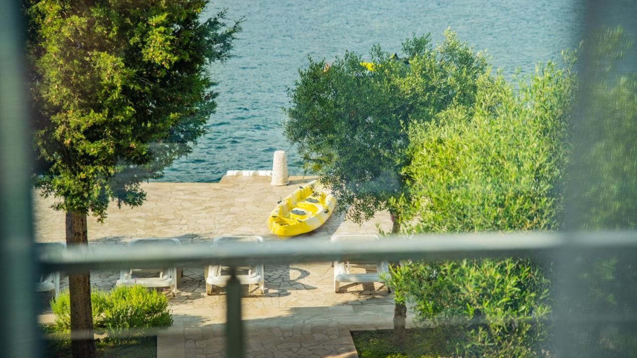 Apartments Edera Тиват Екстериор снимка